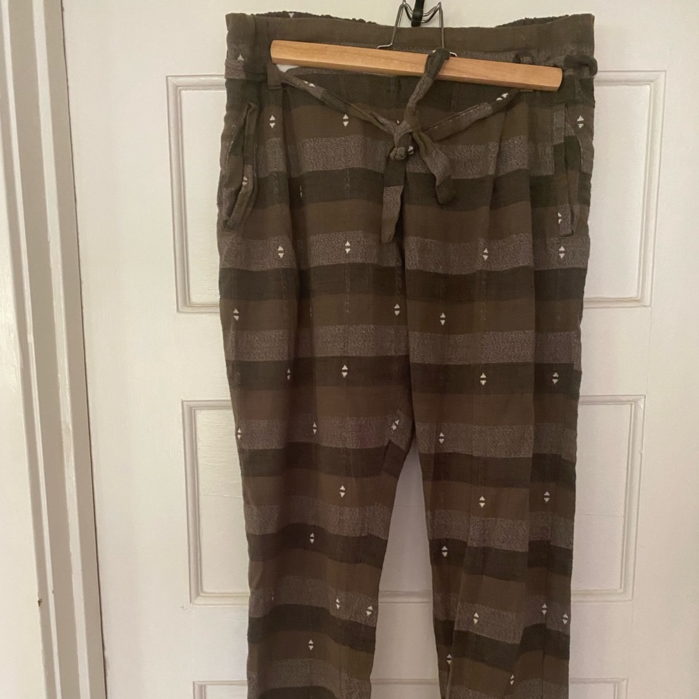 Ace and Jig size M green pants